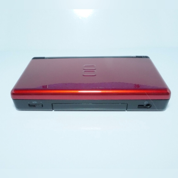 Nintendo DS Lite Crimson Red / Black Handheld Gaming System w/ Charger & Stylus - Picture 6 of 9